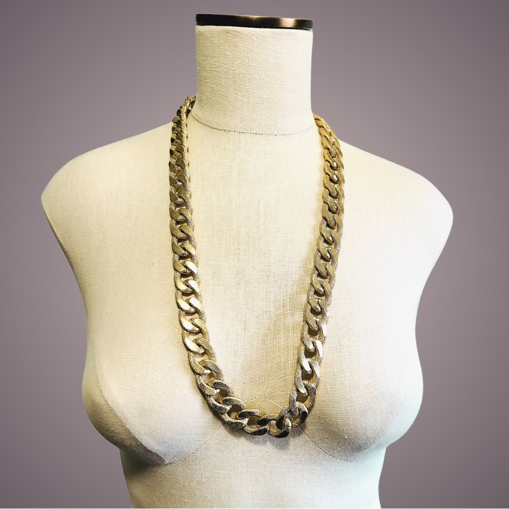 VINTAGE Chunky 90s Joan Rivers Style Textured Gold Chain Statement Necklace